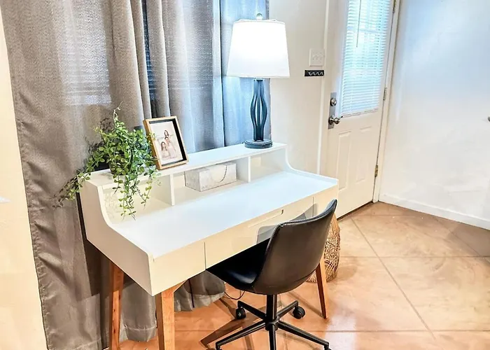 Central, 1 Bedroom 1 Ba, Fenced, Cozy, Holiday home Tucson