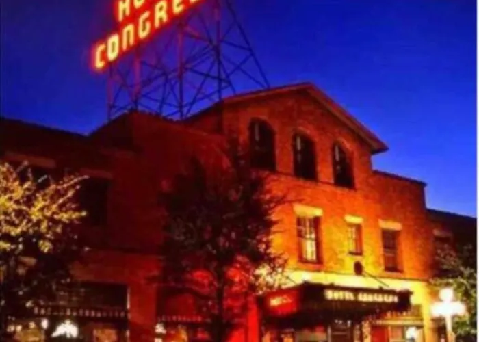 Central, 1 Bedroom 1 Ba, Fenced, Cozy, *