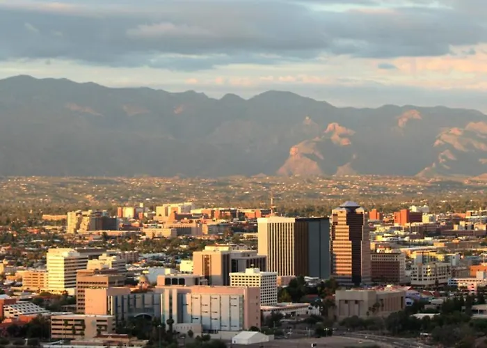 Holiday home Central, 1 Bedroom 1 Ba, Fenced, Cozy, Tucson